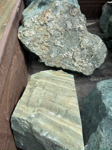 Ландшафтные глыбы зелёные 200-500 килограмм купить в Урае