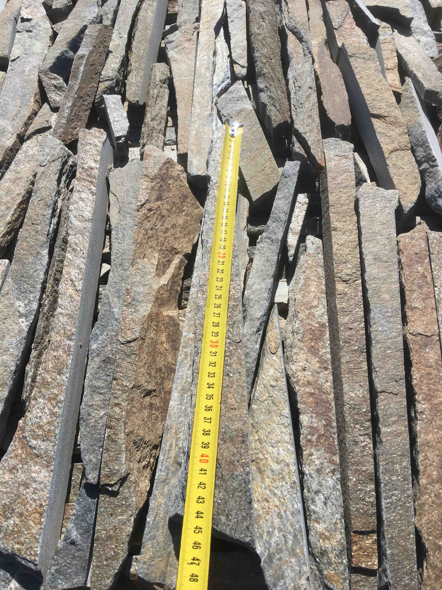 Горбушка златолит мультиколор для облицовки купить в Урае