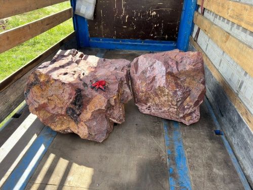 Ландшафтные глыбы красно-фиолетовые 200-1000 килограмм купить в Урае