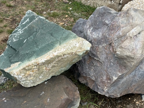 Камни для ландшафтного дизайна зелёные 10-60 килограмм купить в Урае