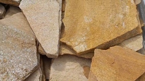 Плитняк златолит жёлтый для фасада 1,5-3 см купить в Урае