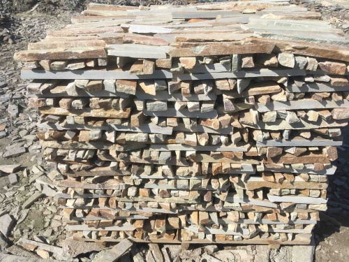 Горбушка златолит золотистый для облицовки купить в Урае