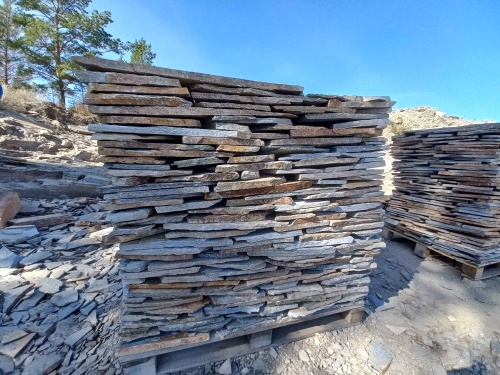 Плитняк златолит серебристый для фасада купить в Урае